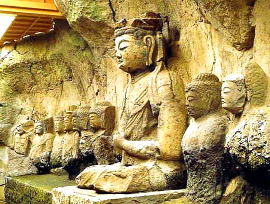 臼杵石仏（磨崖仏）